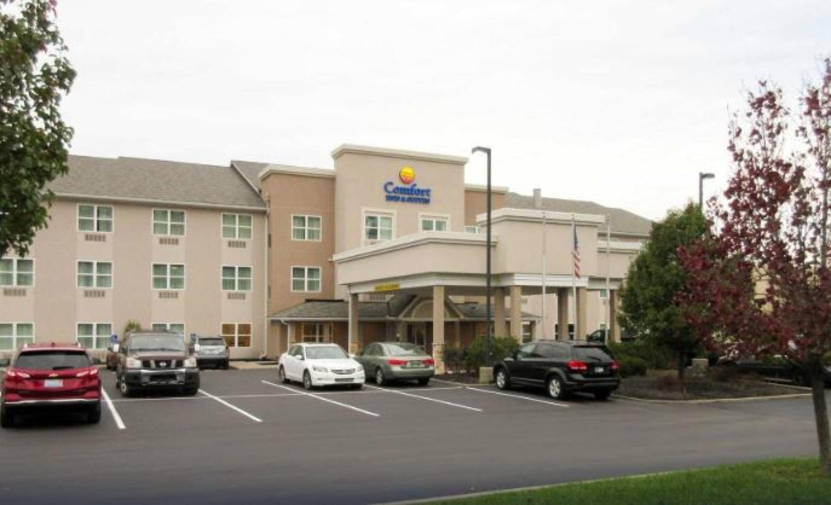 Comfort Inn & Suites Northern Kentucky Wilder Exterior foto